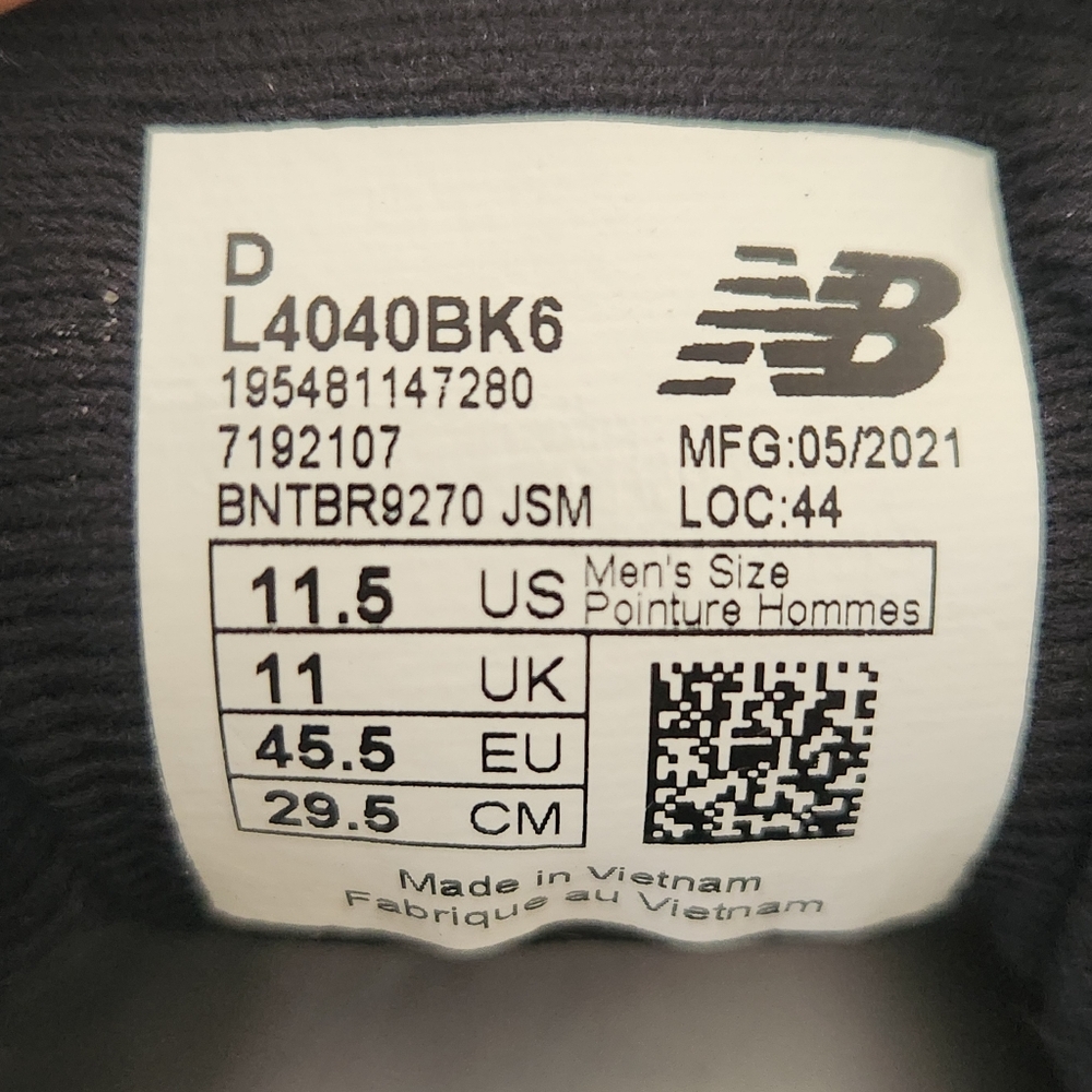 New Balance Baseball Cleats - Picture 9 of 9